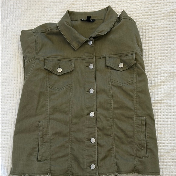 Baccini Olive Utility Jacket for Women - Picture 7 of 12